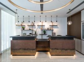 Hotel Nucha - FATTAL COLORS, khách sạn ở Jerusalem