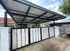 HOMESTAY ADELIa