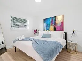 Stylish Tranquil Duplex 15m Drive To Beach