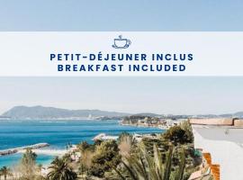 Hôtel Les Voiles, hotel v destinaci Toulon