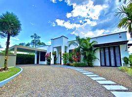 Casa Campestre Ocarros, villa en Villavicencio