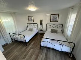 2q Beds Studio Wshared Pool 12