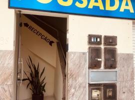 Pousada Castanheira, hotel cerca de Aeropuerto de Cordillo Downs - GUZ, Guarapari