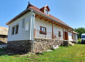 Chata u Beňuša, villa in Polichno