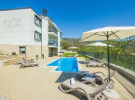 Villa Manus - Boutique Apartments, hotel din Lovran