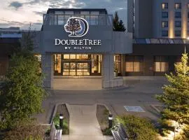 DoubleTree by Hilton West Edmonton