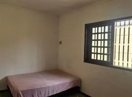 Próximo a litorânea e centro histórico quartos e suítes