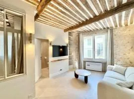 Luxe et Charme sur les Remparts du Vieil Antibes