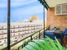 Sea-view retreat 7 minutes to the beach REMS