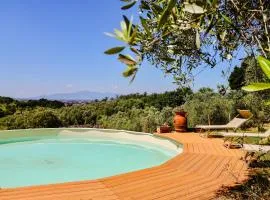 Tuscan Farmhouse in the Countryside