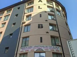 Alibi S