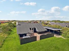 Nice Home In Harboøre With Sauna, hotel v destinaci Harboør