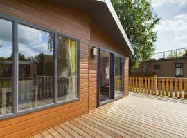 Bittern Lodge: 3BD Retreat in South Lakeland Park，Borwick的飯店