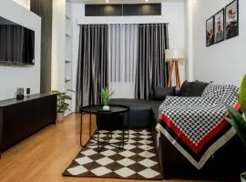 Minimalist Apt at DAC Intl Airport Msg to Avail Special Offer for Flight Catcher
