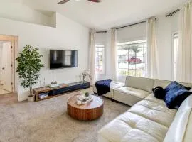 7 Mi to Dtwn Charming Retreat with Yard in Boise
