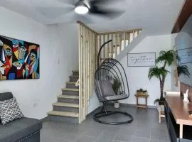 VSS La Puntilla in Arecibo - Stylish Coastal Getaway