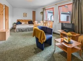 Großes Studio in Altstadt - Uni & Schloss zu Fuß erreichen