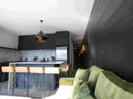 Konayuki Apartment 7