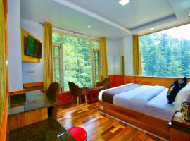Nature Retreat new shimla #city centre #near to mall road #private parking #Balcony view, hotel v destinaci Šimla