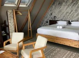 MAWE VILLA on Champagne Ridge, Romantic Getaway