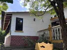exclusiva casa blanca
