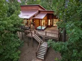 Cabin Retreat with Spa Fire Pit & Games - Sleeps 4