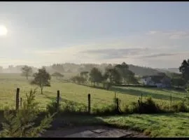 Appartemt Indépendant- Paysage Verdoyant- Piscine