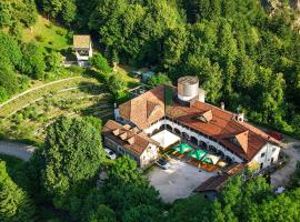 La polse di San Pieri, hotel v destinaci Zuglio