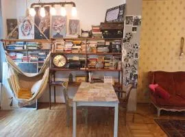 Creative retreat and Artist Haven Bohemian Villa on Calea Victoriei