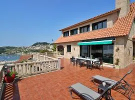 GALIHOST- Casa con impresionantes vistas al mar en Raxó