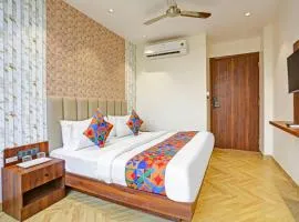 FabExpress Baba's Inn Kirti Nagar