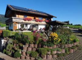 G&auml;stehaus Koros, agriturismo a Fischen
