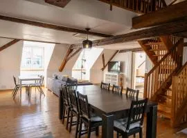 Grand duplex en plein centre