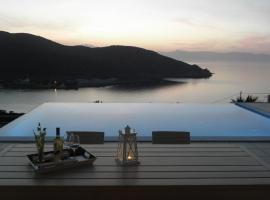 Villa Tholos Crete, hotel Kavúsziban