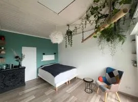 Chambre indépendante avec jacuzi et climatisation