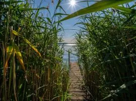 Ferienwohnung Haus am Seeufer Steuerbord