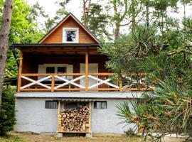 Chata Borovica - Doma&scaron;a, hotel na praia em Valkov