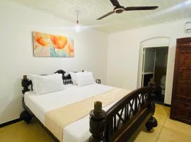 SKY Land Villa, hotel in Bentota