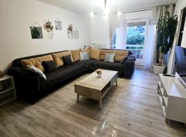 Logement "Les Etangs"- à 10 km du centre ville et à 5 minute du parlement européen avec parking gratuit, hotel a Hoenheim