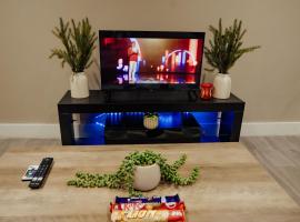 Modern Flat l Molineux 5 Min l Smart TV l WiFi l Free Parking, ξενοδοχείο σε Wolverhampton