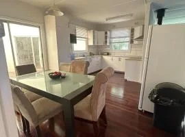 Kingscote Corner Retreat