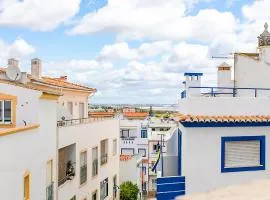Charming Lagos Stay - Walk to Beach & Historic Centre