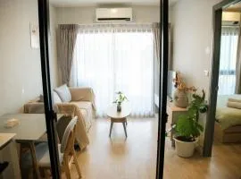Cozy Poolside 1BR in Jed Yod near Maya Nimman