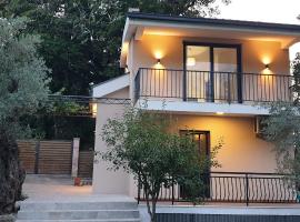 Forest Nest Bartula, Cottage in Bar