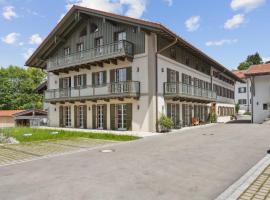 Vaicun Stays LUXURY APARTMENTS - Stilvolle Apartments am Tegernsee, luxury hotel in Gmund am Tegernsee