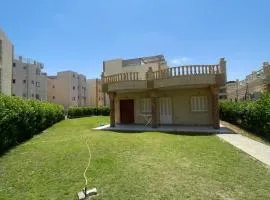 فيلا مستقره مكيفه بكامل