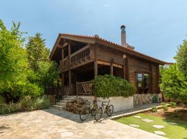 Bright and cozy cottage near the sea, chal&eacute; alpino em Kato Alepochori