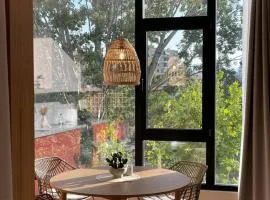 Lord Byron Boutique Studio