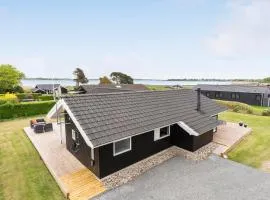 3 Bedroom Lovely Home In Jægerspris