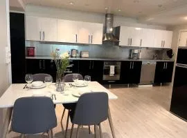 Cozy 2 br in the heart of the city